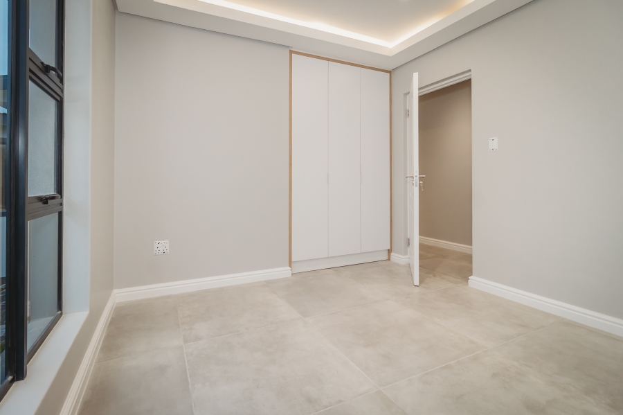 4 Bedroom Property for Sale in Denver Park Western Cape